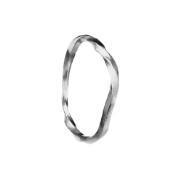 Maanesten - Siv Ring in Silber mit Verdrehung