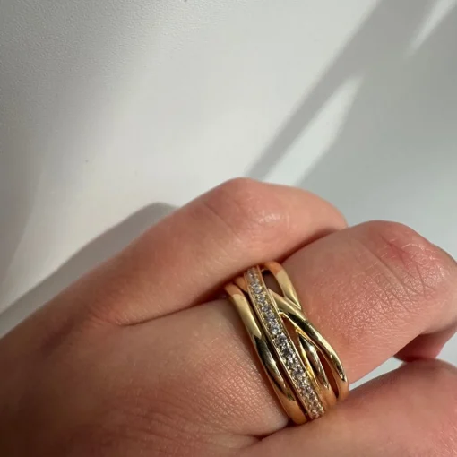 Mads Z - Bandring aus 8 kt. Gold mit zirkonia