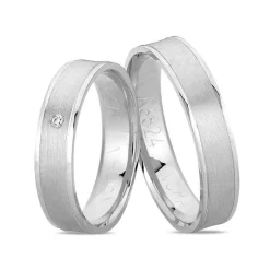 Nuran - Trauringe aus 14kt. Weißgold mit 1 Brillant