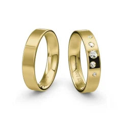 Siersbøl Hochzeit - Eheringe aus 9-14kt. Gold mit Stern (0,09ct.)